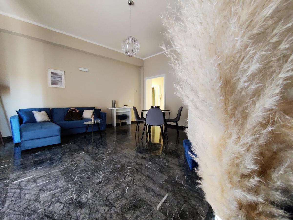 Elpida Apartment Reggio Calabria Exterior photo
