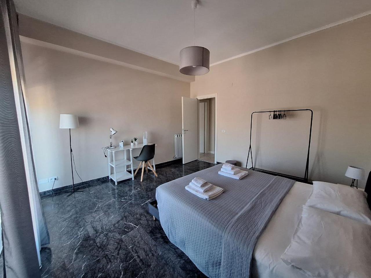 Elpida Apartment Reggio Calabria Exterior photo